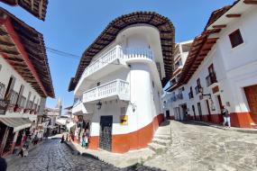 Cuetzalan, Cascada de la Olla y Zacapoaxtla