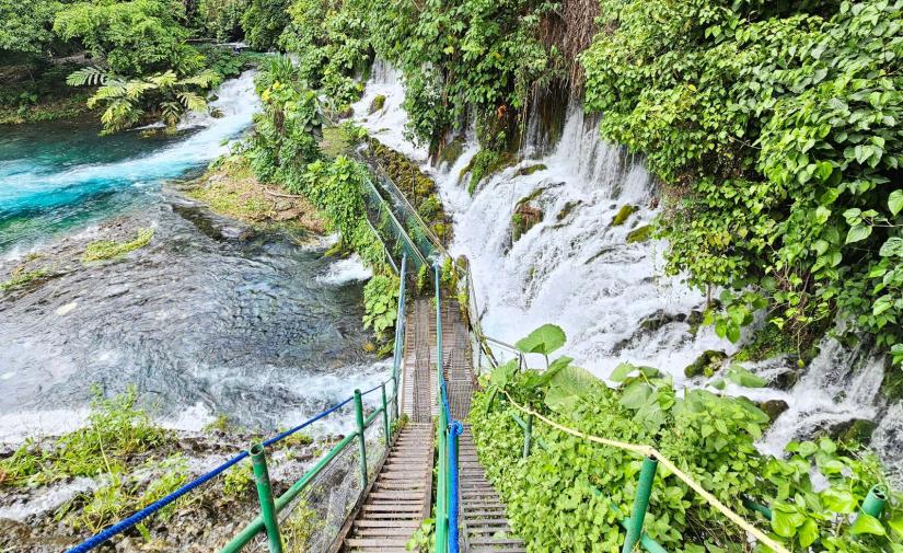 Nace el Agua y la Joya