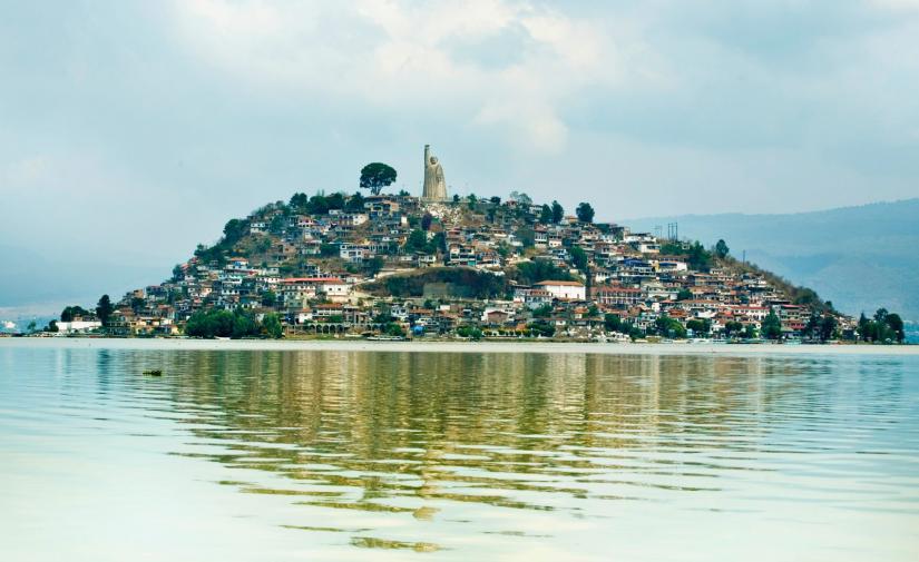 Día de Muertos en Uruapan, Pátzcuaro, Janitzio, Quiroga y Morelia