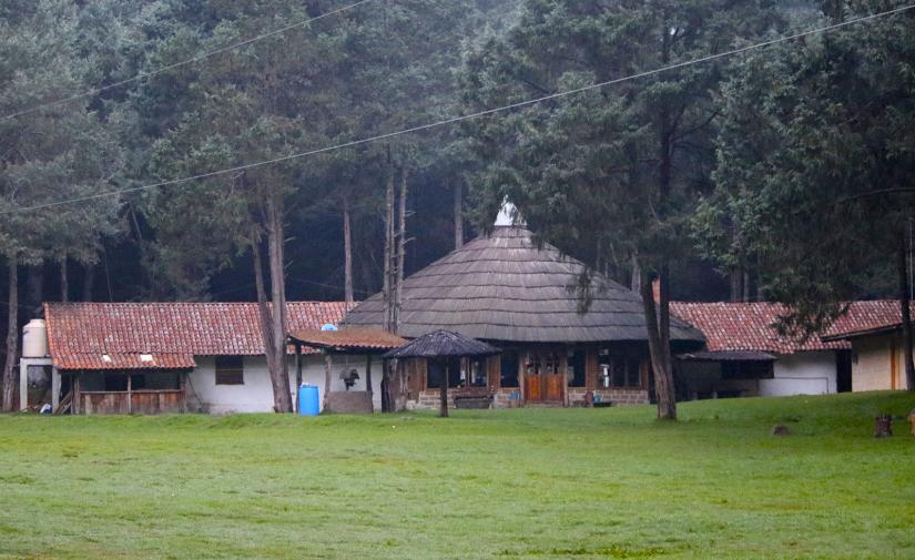 Santuario de la Luciernaga - Piedra Canteada