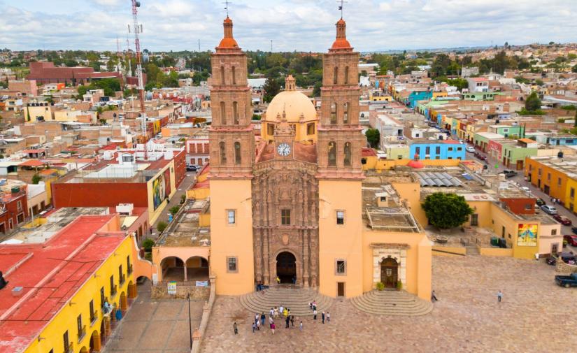 Guanajuato, Monumento de Cristo Rey y Dolores Hidalgo