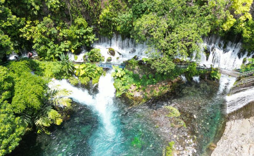 Nace el Agua y la Joya